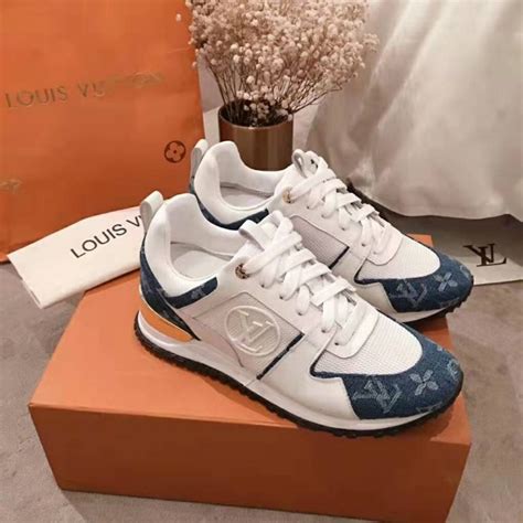 louis vuitton dames sneakers bestellen|louis vuitton women's sneakers.